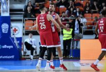 Александър Везенков и Олимпиакос на финал в турнира за Купата на Гърция