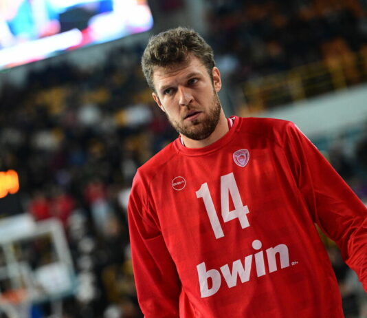 Олимпиакос без Везенков в Каунас утре