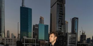 Везенков и Олимпиакос отстъпиха в драма с продължение срещу Дубай в Евролигата (видео)