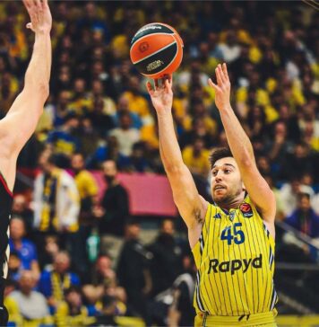 Дъжд от тройки и драма с продължение: Макаби повали Байерн в историческа вечер (видео)