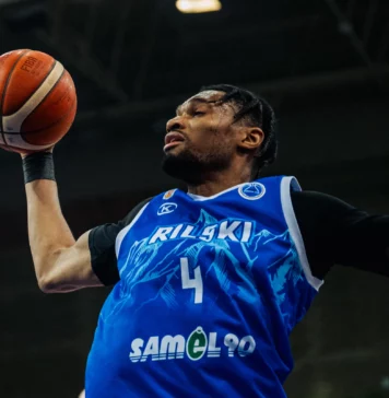 Рилски се разделя с чужденец