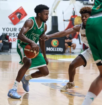 Миньор 2015 се похвали с американски гард, познат у нас