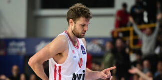 Везенков не успя да довърши финала за Купата на Гърция заради контузия