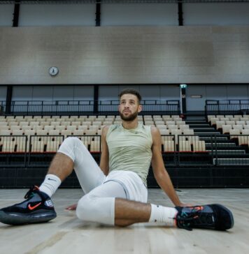 Балкан се разбра с Травис Макконико