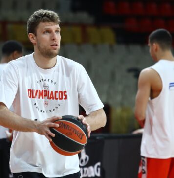 Олимпиакос без Везенков в гръцкото дерби на кръга в Евролигата