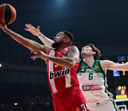 Гръцка класика в Евролигата: Олимпиакос удари Панатинайкос (видео)