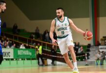 По-малко грешки, повече точки: Берое се справи с Академик Бултекс 99 (видео)