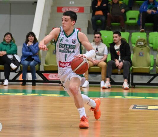 Ботев 2012 спечели срещу Академик (видео)