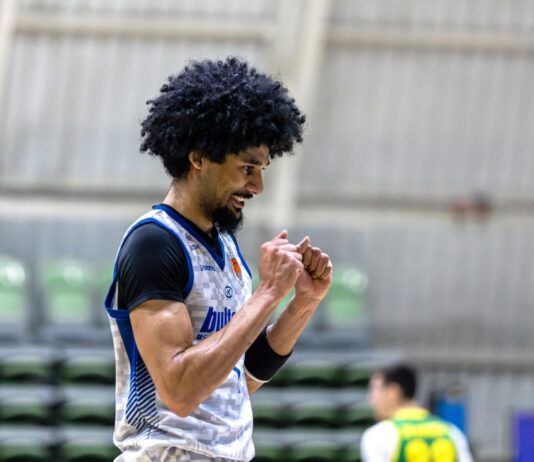 Битка до край: Академик надви Шумен след 145 минути баскетбол