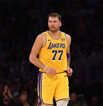 НБА отмени 16-то техническо на Лука Дончич