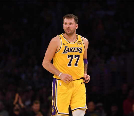 НБА отмени 16-то техническо на Лука Дончич