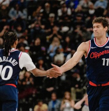 Клипърс наказаха грешките на Милуоки (видео)