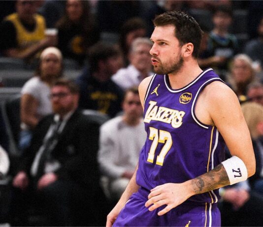 Лука Дончич с 43 точки срещу Индиана (видео)