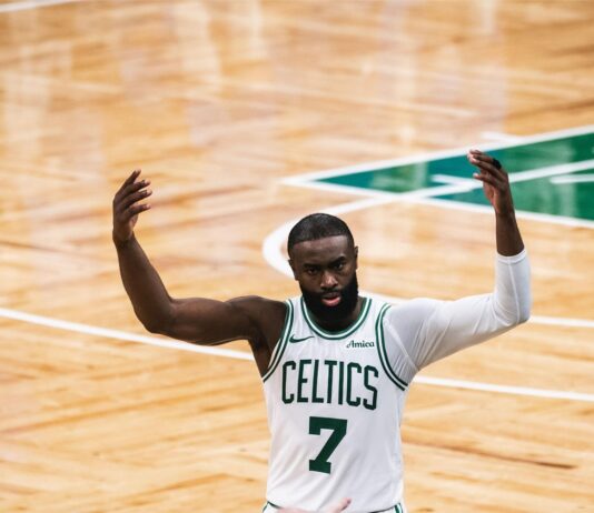 Бостън прекъсна успешна серия на Оклахома (видео)