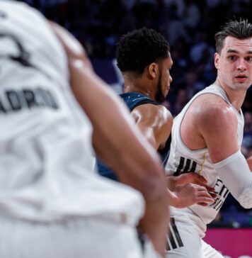 Серията на Реал у дома продължава: Ефес не устоя на натиска (видео)