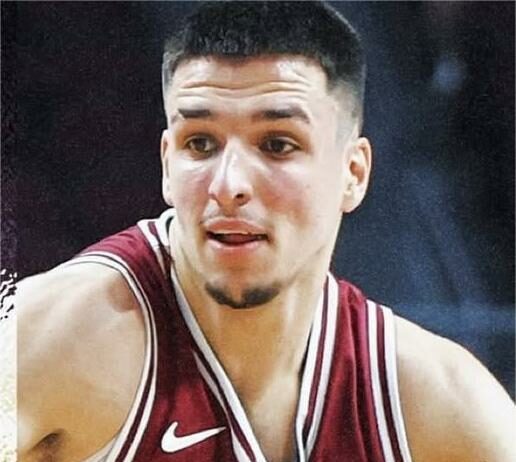 Страхотен Гавалюгов прати Санта Клара във финала на конференцията West Coast