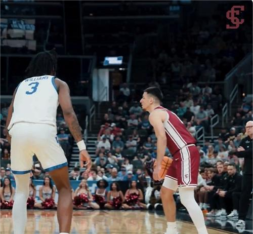 Силен Гавалюгов при дебюта му във финалния турнир в колежанското първенство на САЩ (видео)