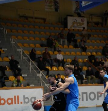 Локомотив със силен финален щурм в София (видео)