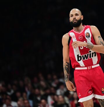 Олимпиакос без Фурние срещу Апоел Тел Авив в София