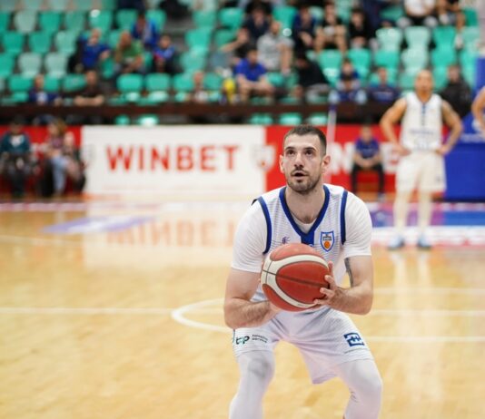 Спартак мина през драма с продължение срещу Академик Бултекс 99