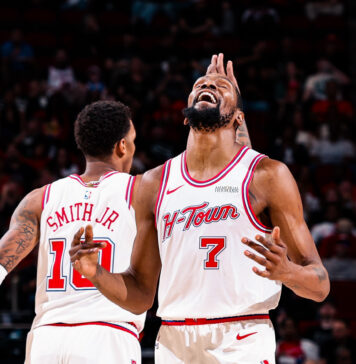 Хюстън също с билет за плейофите в НБА