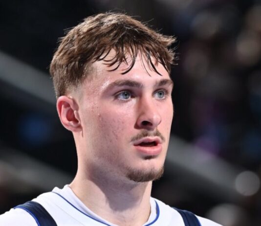 НБА отличи Купър Флаг като Новобранец на годината (видео)