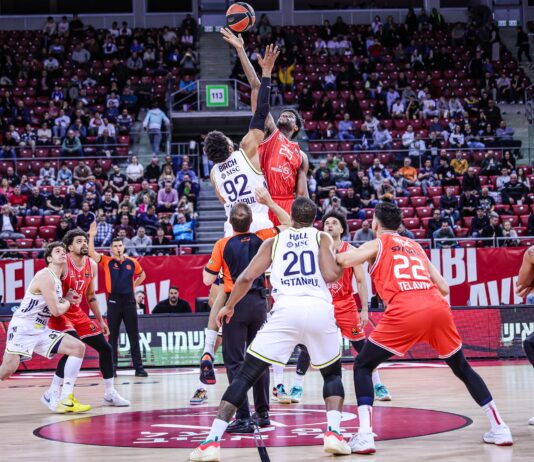 Апоел наказа грешките на Фенербахче в София (видео)