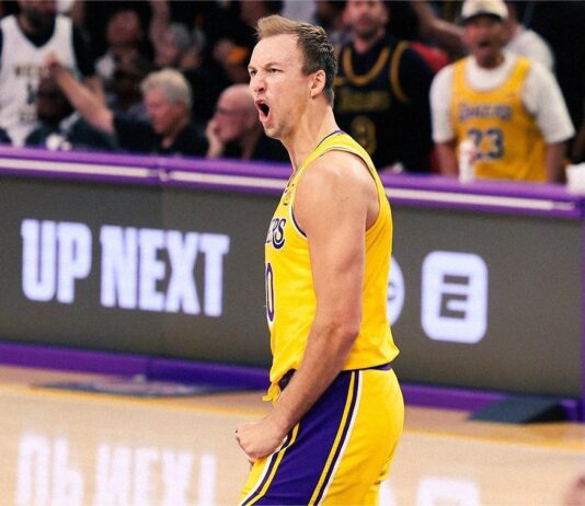 Лейкърс поведоха в серията срещу Хюстън за 1-0 (видео)