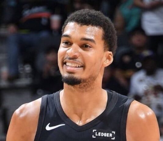 Уембаняма с историческа награда – най-млад защитник №1 в НБА