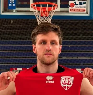 Иван Алипиев и Римини с победа в Италия