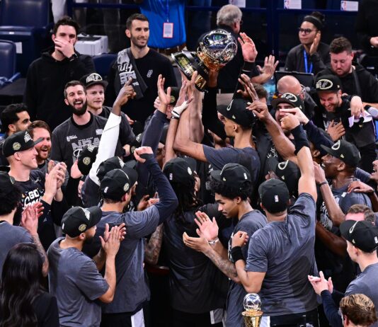 MVP на финалите на Запад Виктор Уембаняма: Искаме още четири победи